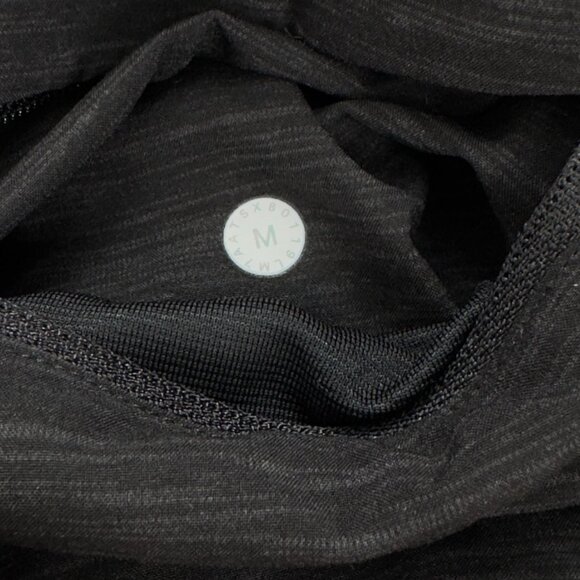 Lululemon T.H.E. Shorts Linerless‎ Heathered Black Mens M Workout Train Athletic - Picture 12 of 12